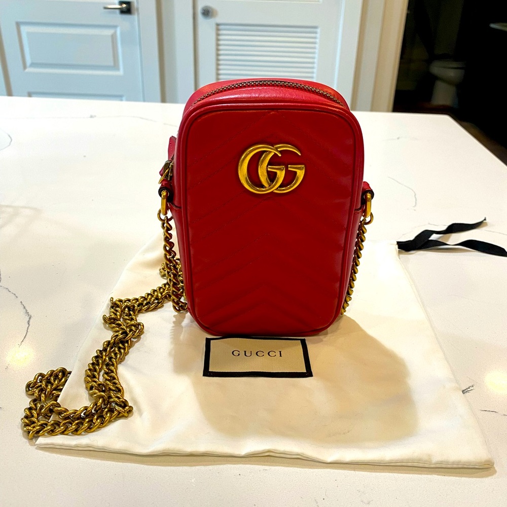 *SOLD* Gucci Marmont Mini Crossbody